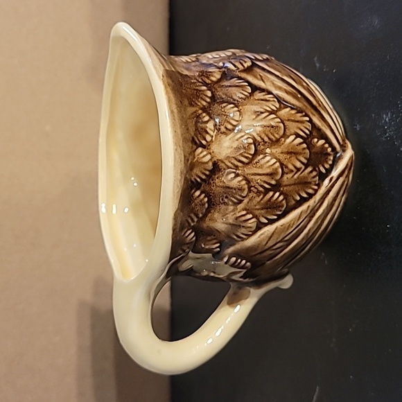 Vintage Owl Creamer, Sugar Jar, Salt & Pepper Shaker Set - Picture 10 of 16